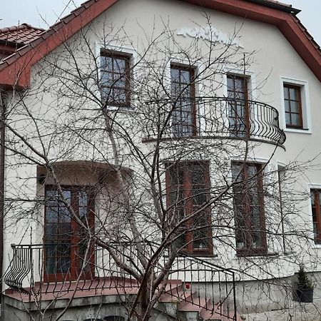 Anatoliya Guesthouse Kaliningrado Exterior foto